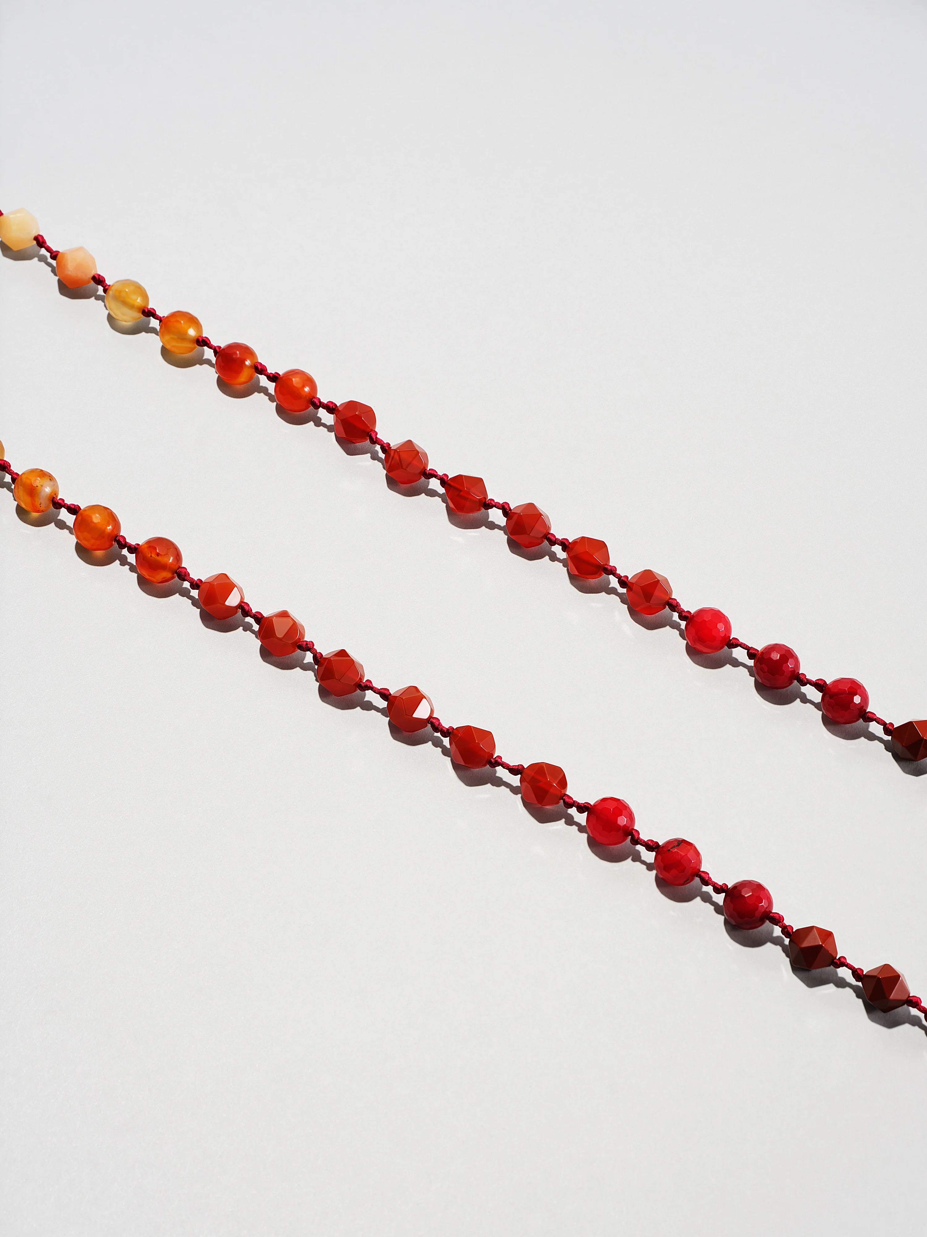 Ossa: Red Agate Ombre Gem Crossbody