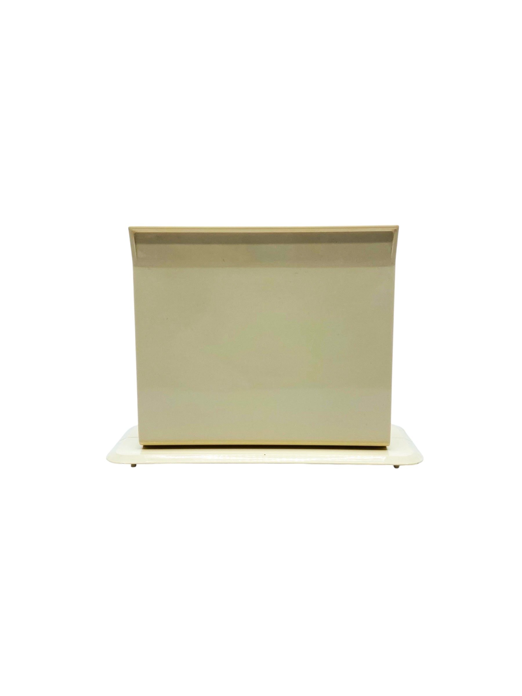 Vintage Sterilite Napkin Holder