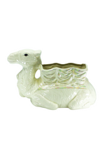 Iridescent Camel Poter