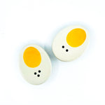 Vintage Ceramic Egg Salt & Pepper Shakers