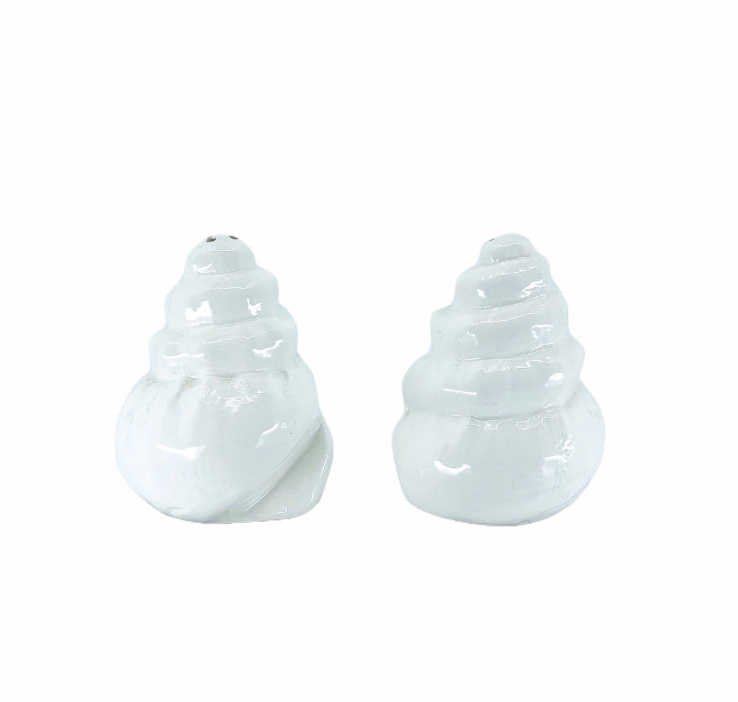 Shell Shaped Salt & Pepper Shakers