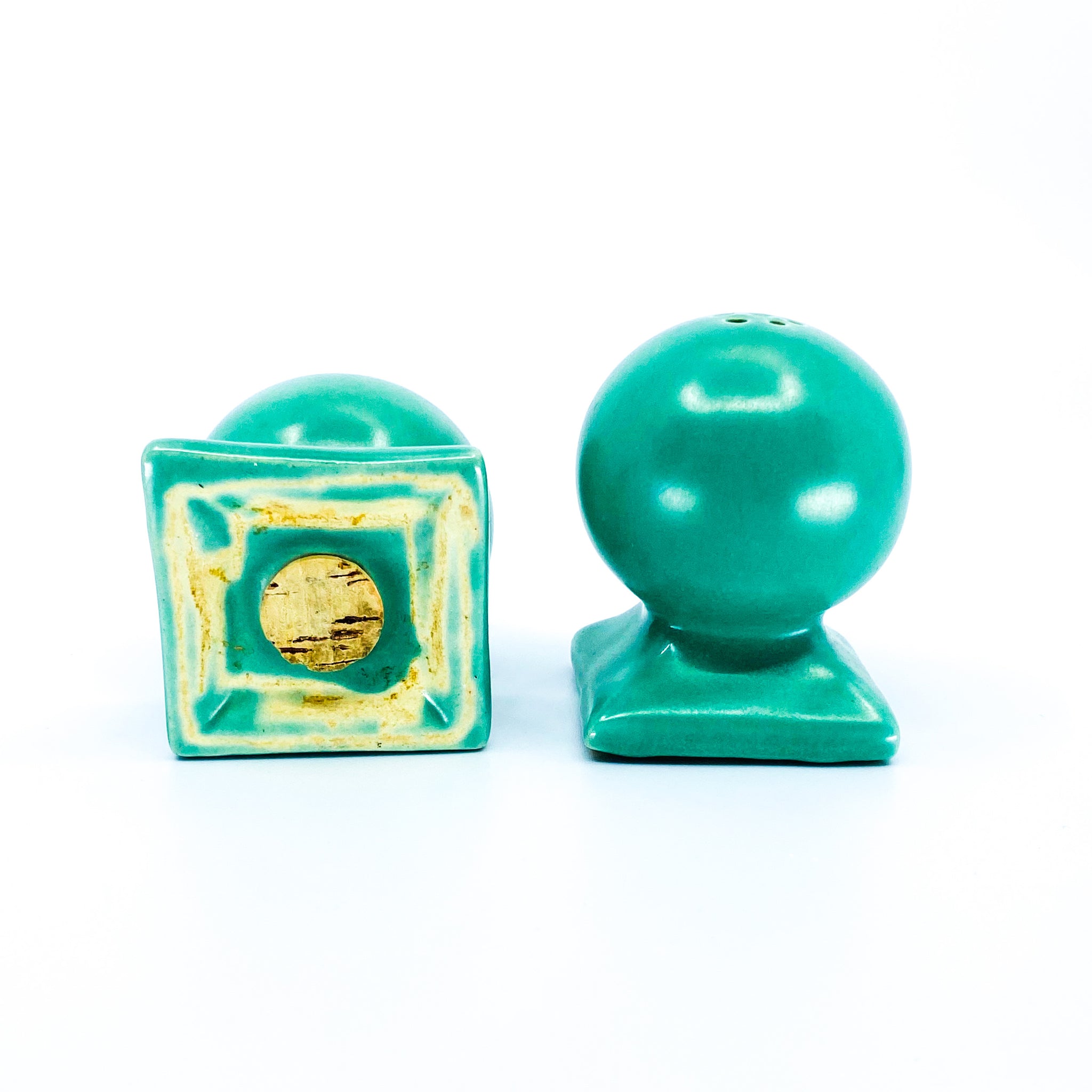 Round Green Ceramic Salt & Pepper Shakers